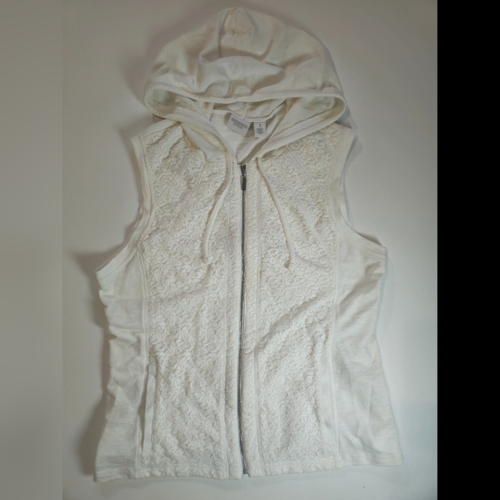 Weekends‎ By Chicos Sleeveless Hoodie Womens Size Medium White Floral Balletcore